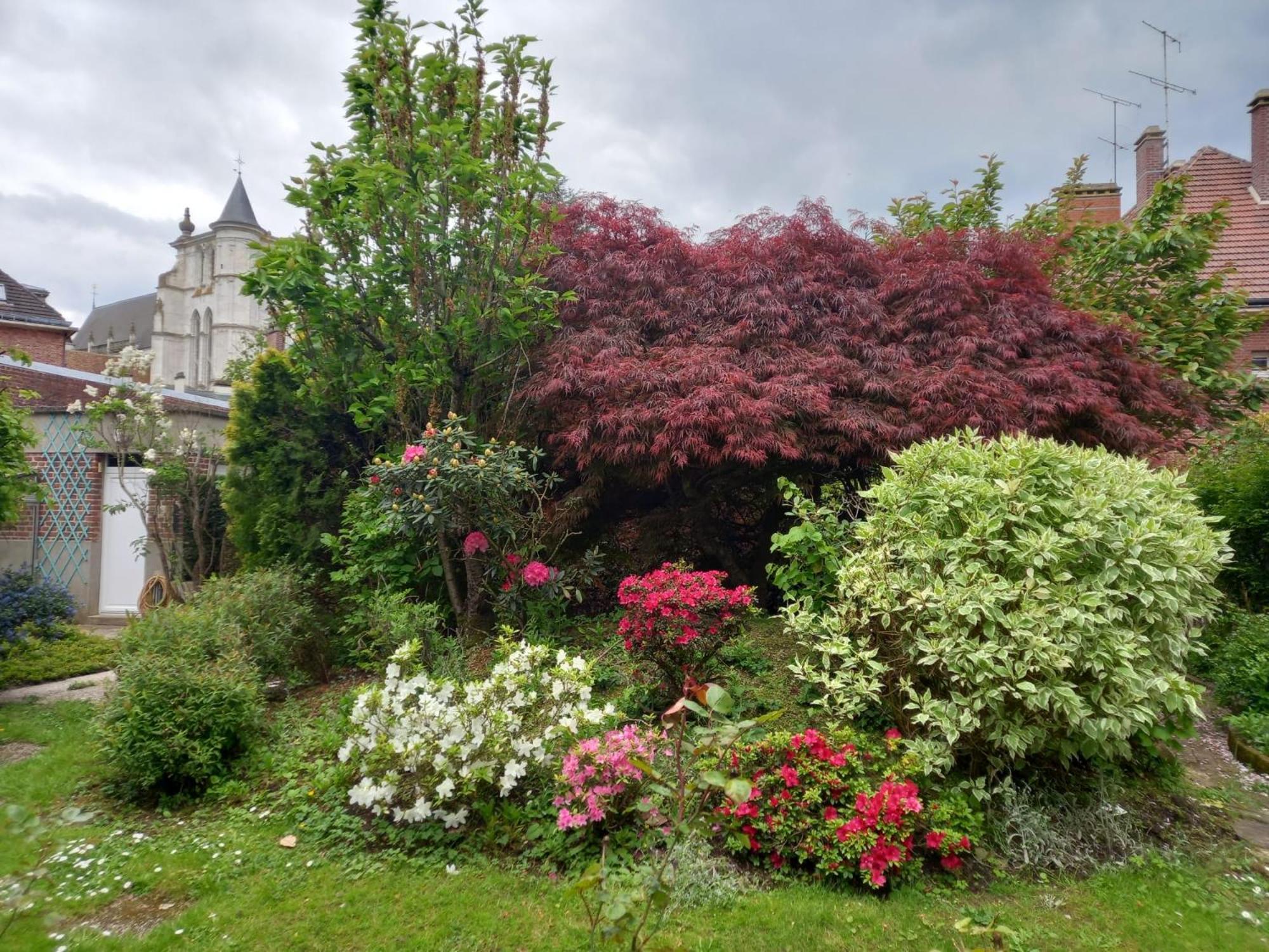 Molibeau Hotel Beauvais Buitenkant foto